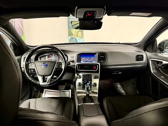 Volvo S60 Cross Country 2017 photo 5