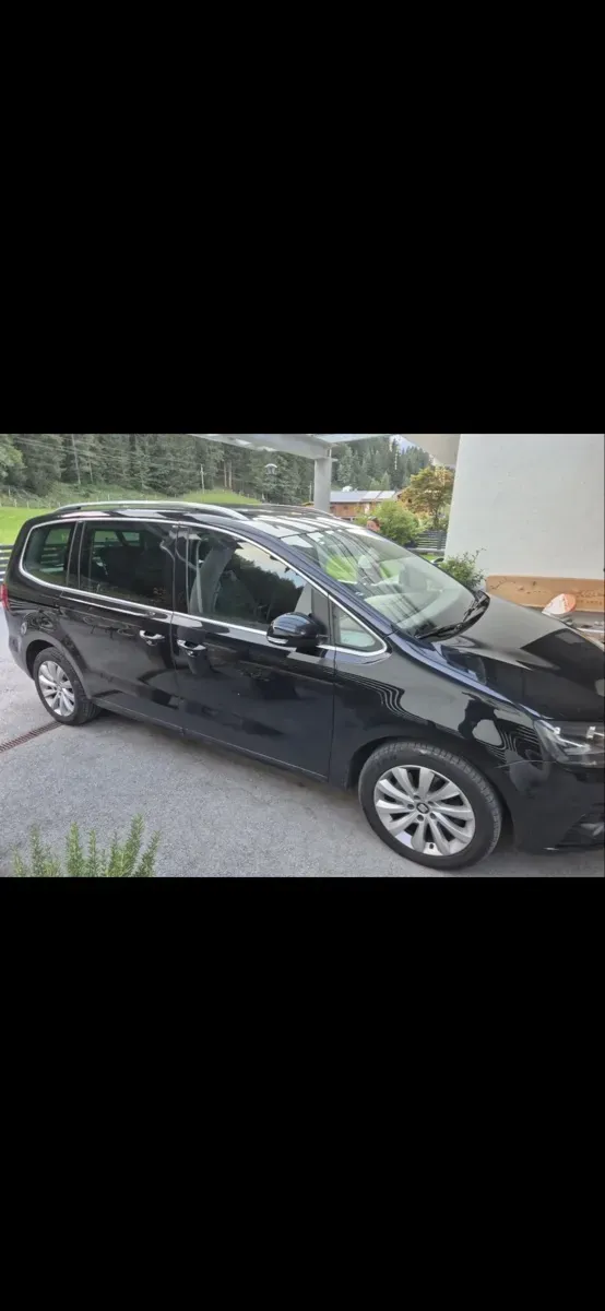 Seat Alhambra 2017 photo 2
