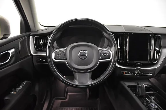 Volvo Xc60 2021 photo 2