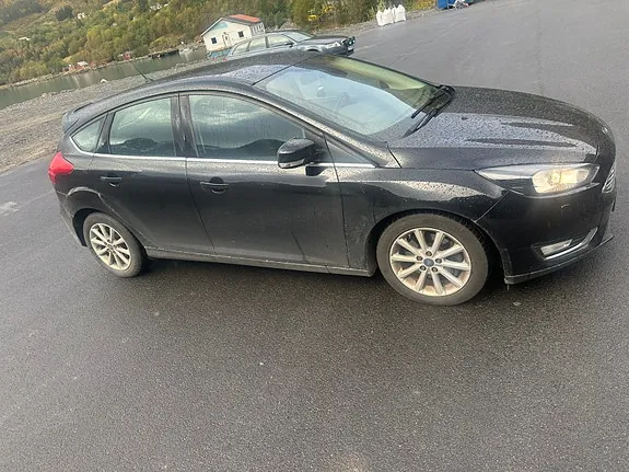 Ford Focus 2015 photo 5