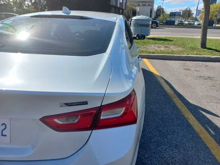 Chevrolet Malibu 2016 photo 2