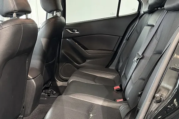 Mazda 3 2017 photo 5