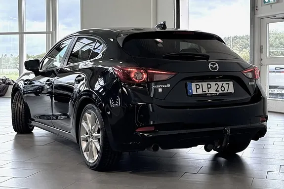 Mazda 3 2017 photo 3