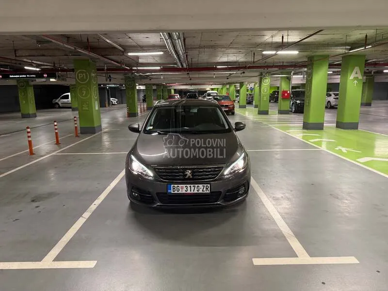 Peugeot 308 2021 photo 3