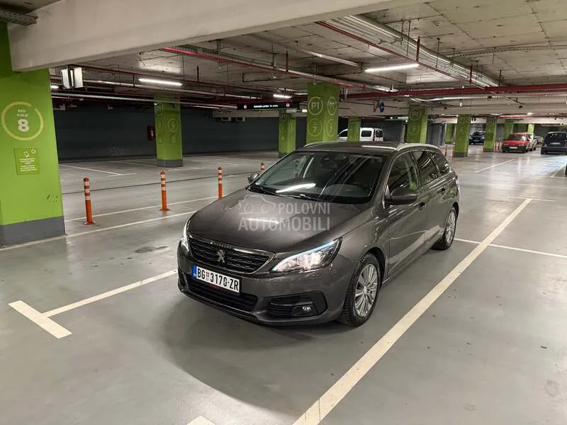 Peugeot 308 2021 photo 2