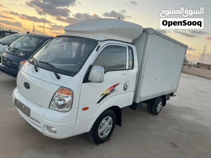 Kia Bongo 2007 photo 2