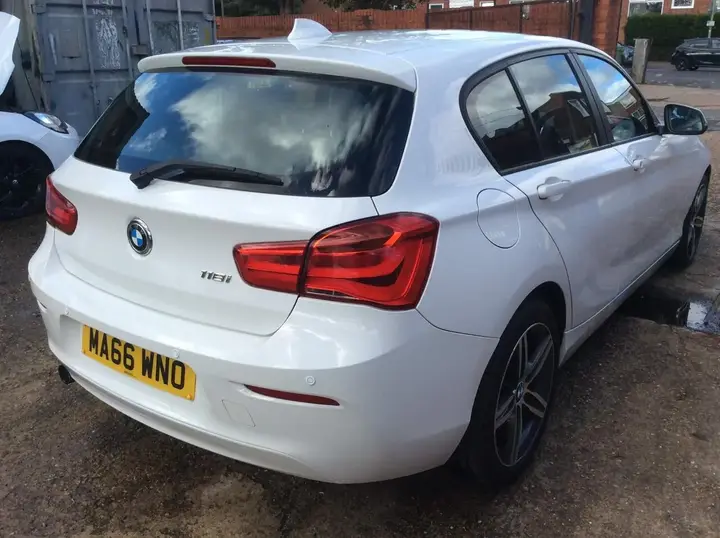 BMW 1 Series 2016 photo 3