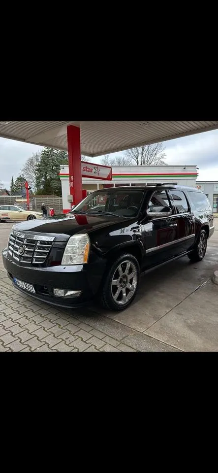 Cadillac Escalade