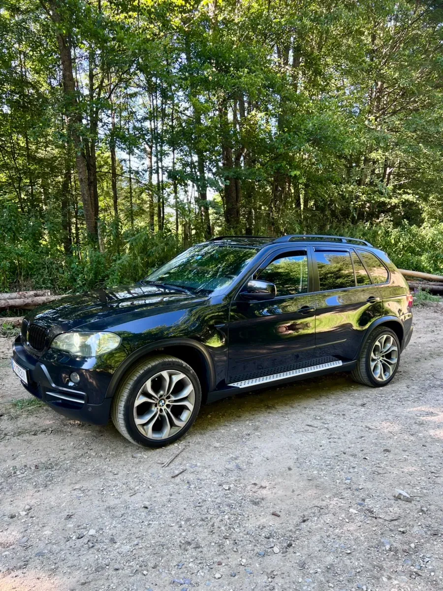 BMW X5 2009 photo 3