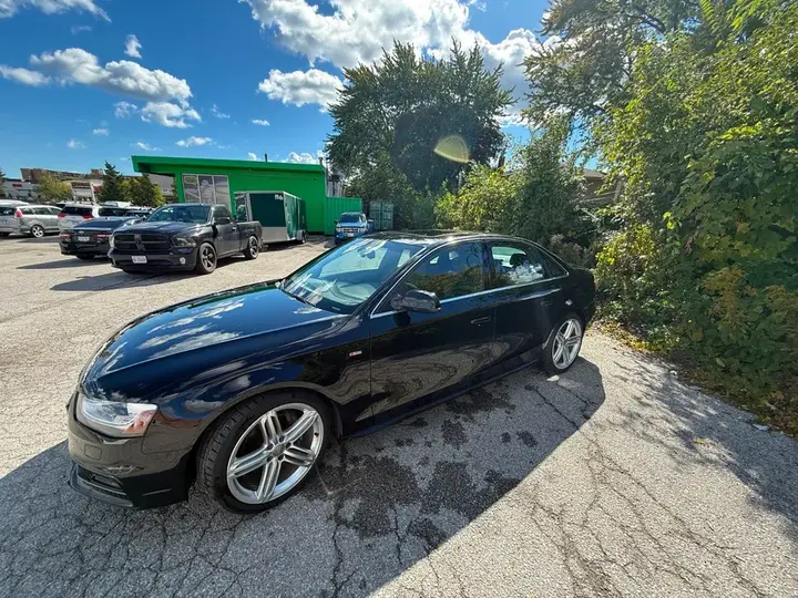 Audi A4 2015 photo 2