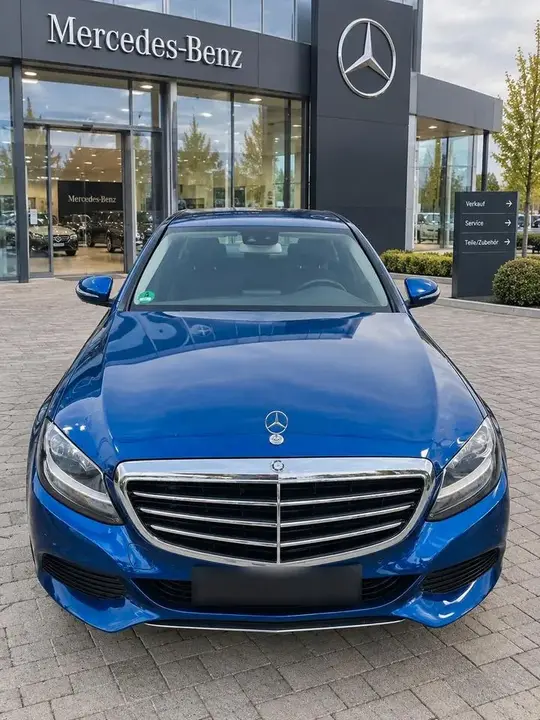 Mercedes-Benz C180