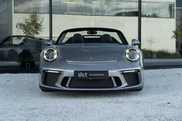Porsche 911 2018 photo 2