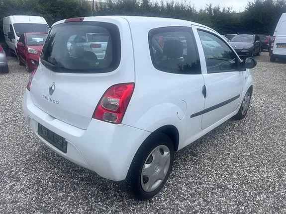 Renault Twingo 2010 photo 5