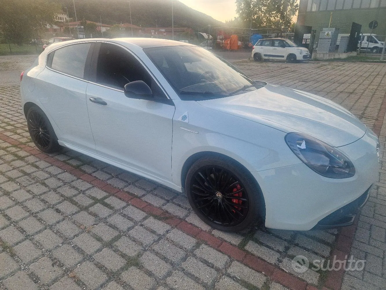Alfa Romeo Giulietta 2010 photo 4