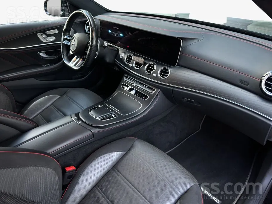 Mercedes-Benz E53 2021 photo 5