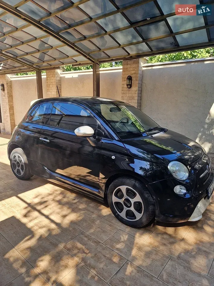 Fiat 500 2013 photo 2