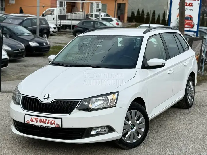 Skoda Fabia 2018 photo 2