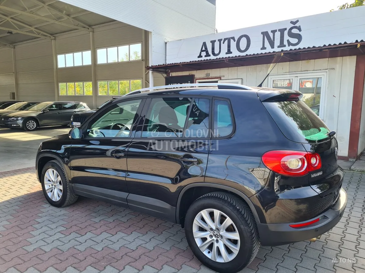 Volkswagen Tiguan 2009 photo 5