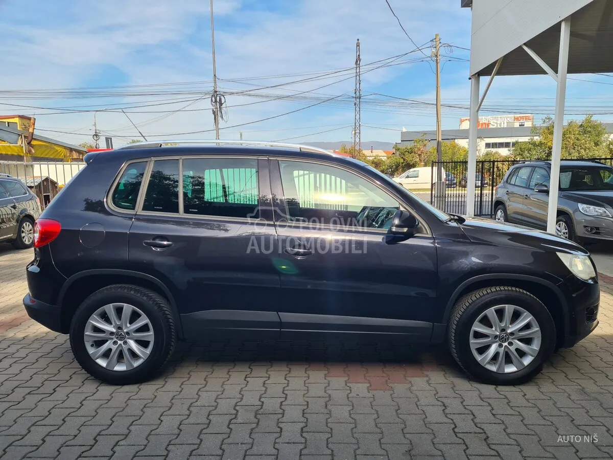 Volkswagen Tiguan 2009 photo 2