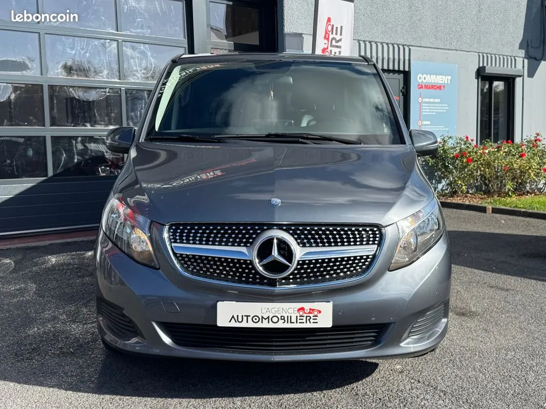 Mercedes-Benz V 2017 photo 3