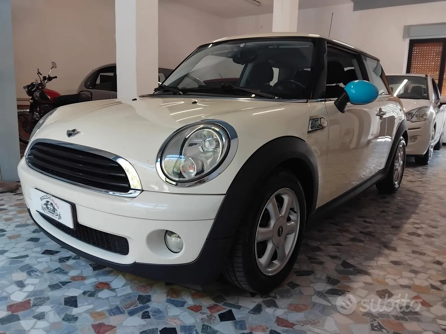 Mini Mini