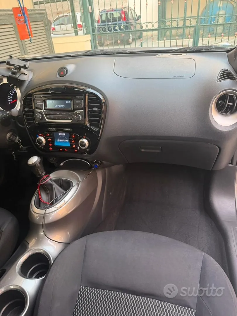 Nissan Juke 2015 photo 4