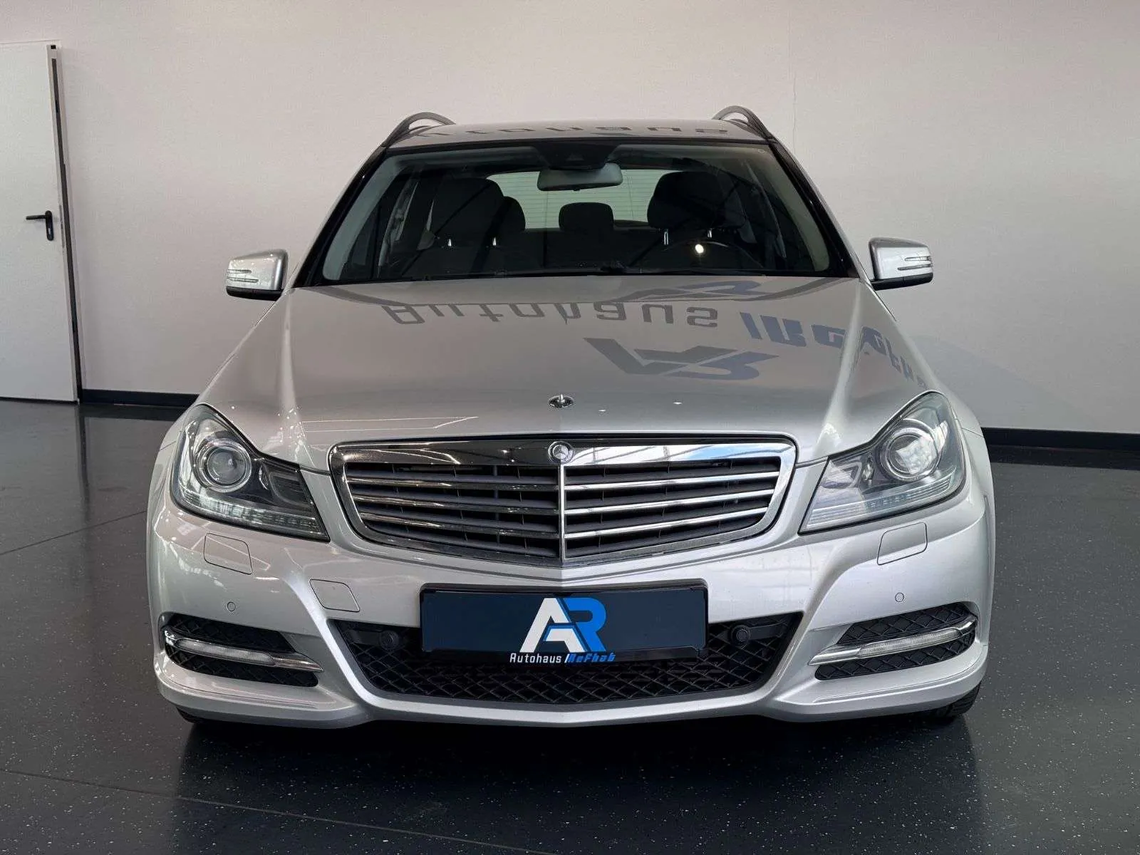 Mercedes-Benz C 200 2012 photo 4