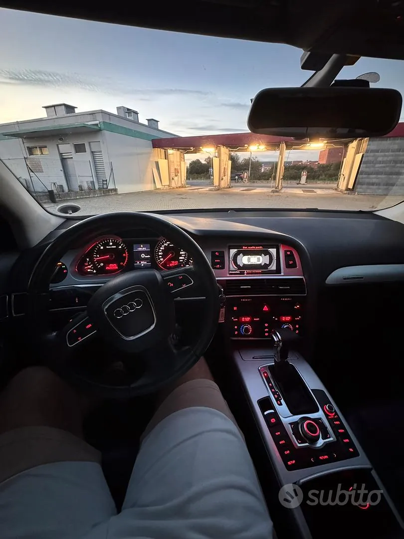 Audi A6 2010 photo 5