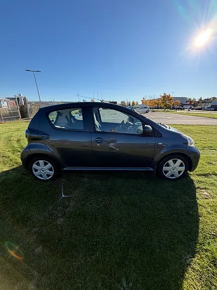 Toyota Aygo 2011 photo 5