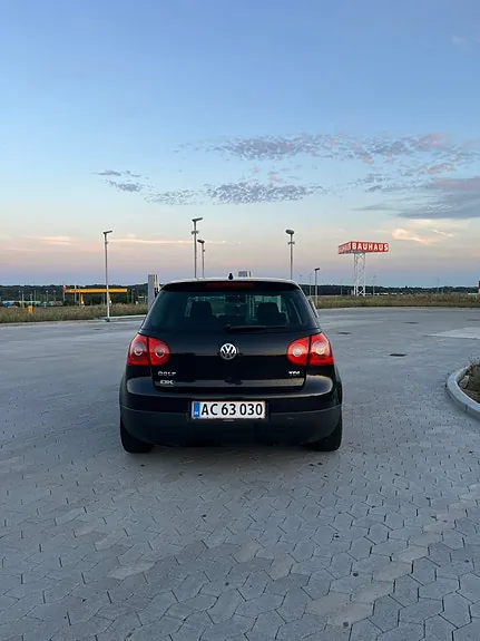 Volkswagen Golf V 2007 photo 2