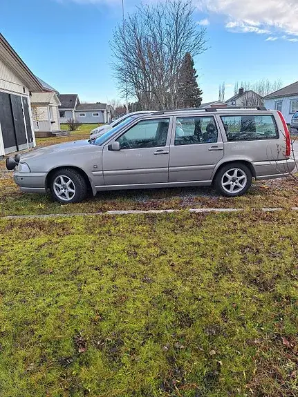 Volvo V70 1999 photo 2