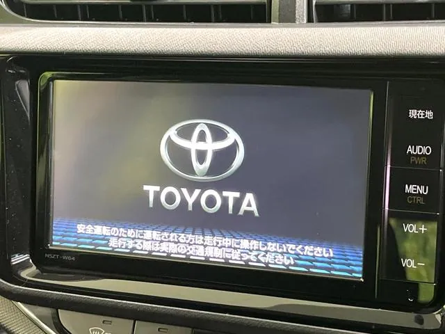 Toyota Aqua S 2015 photo 3