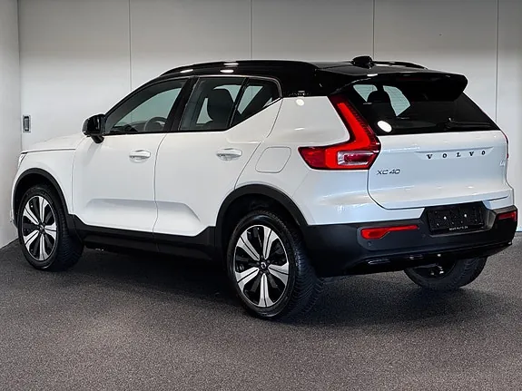 Volvo Xc40 2023 photo 5