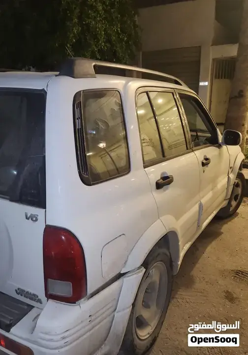 Suzuki Grand Vitara 1999 photo 2