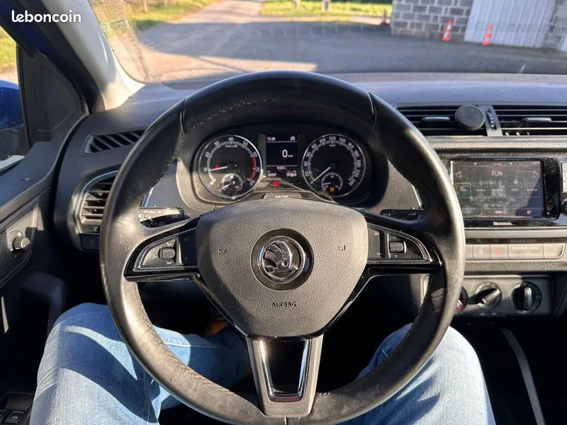 Skoda Fabia 2018 photo 3