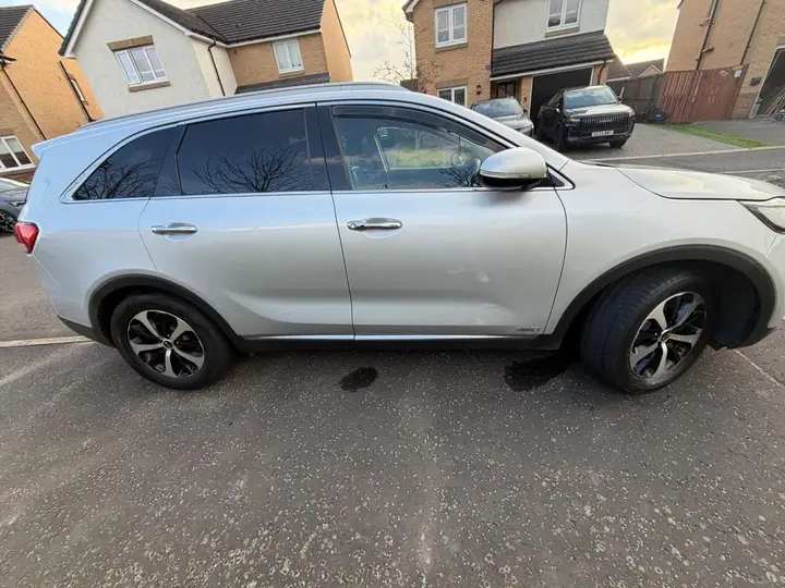 Kia Sorento 2016 photo 5