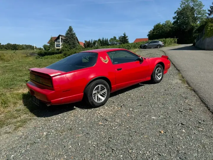 Pontiac Firebird