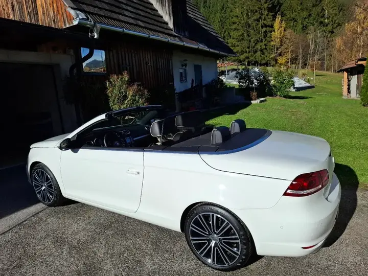 Volkswagen Eos 2014 photo 2