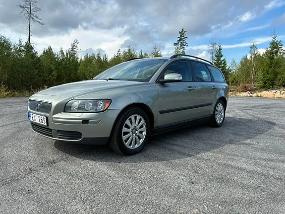 Volvo V50