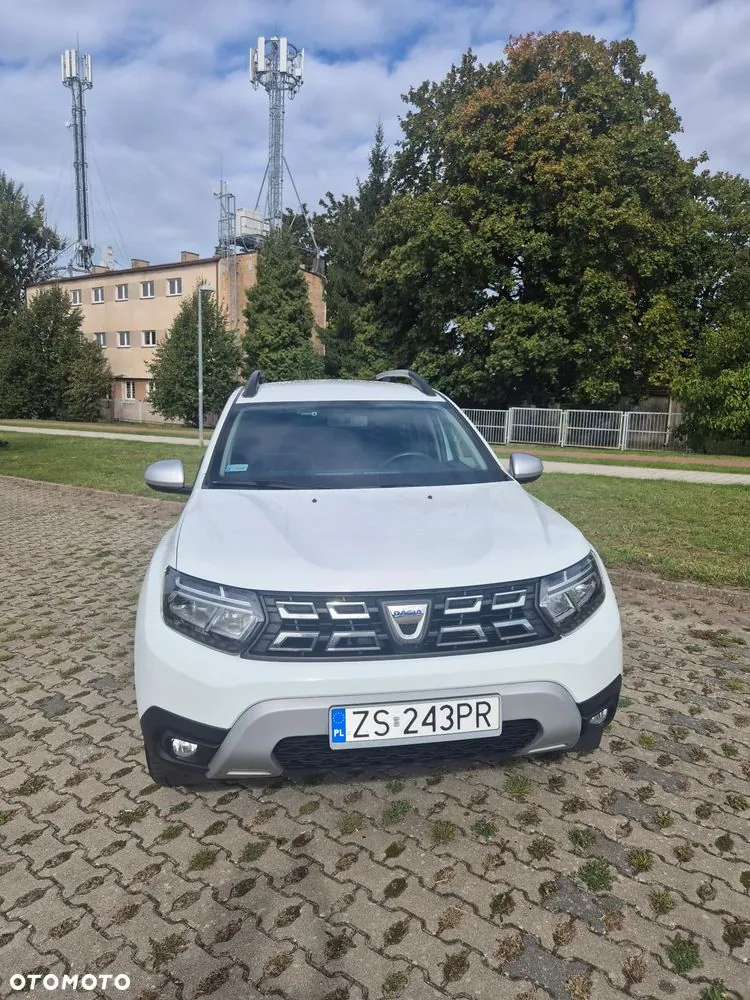 Dacia Duster 2022 photo 2