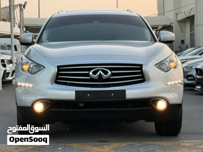 Infiniti Fx35 2013 photo 4