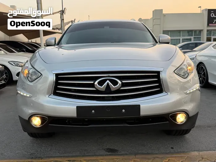 Infiniti Fx35 2013 photo 2