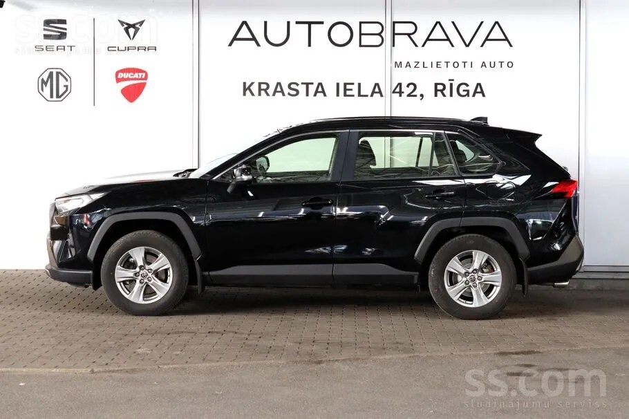 Toyota Rav4 2022 photo 4
