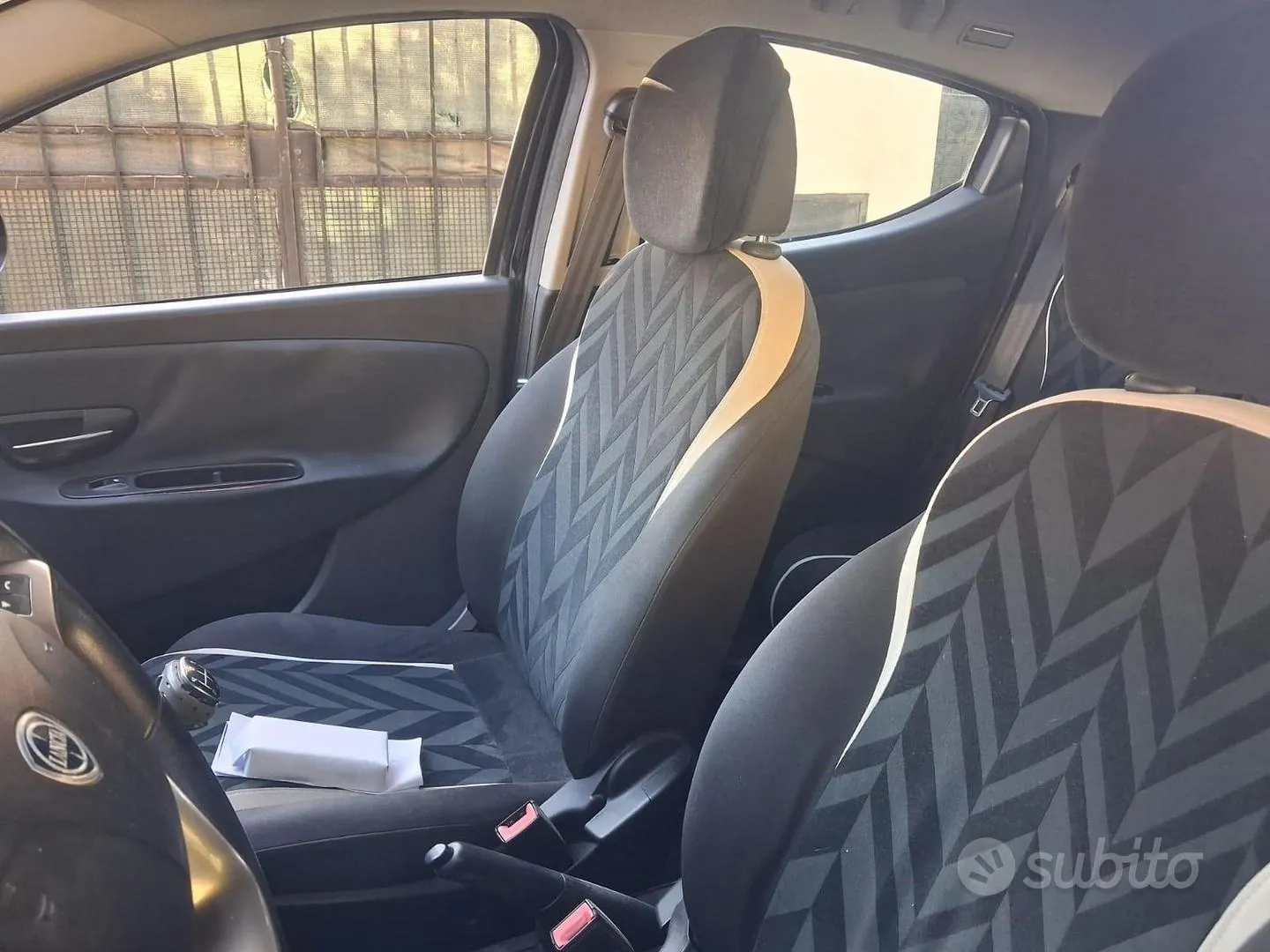Lancia Ypsilon 2016 photo 3
