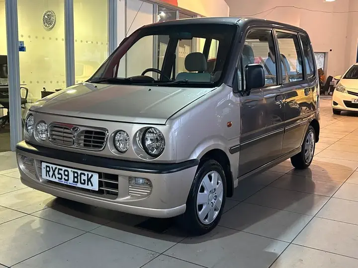 Perodua Kenari 2009 photo 3