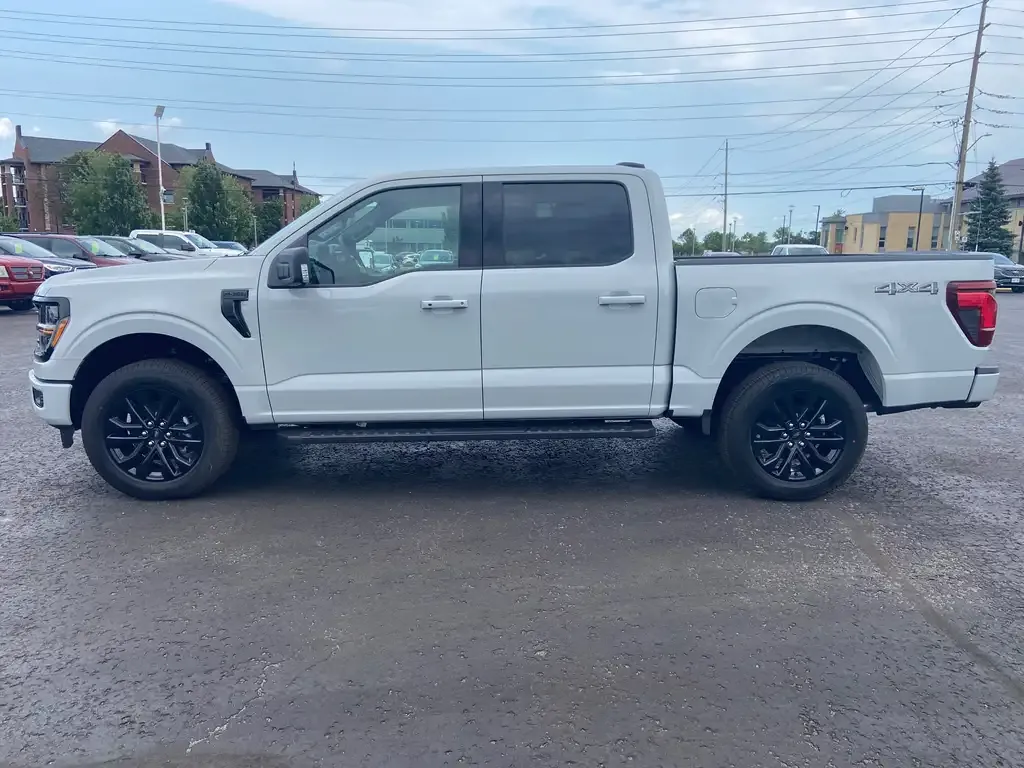 Ford F-150 2026 photo 2