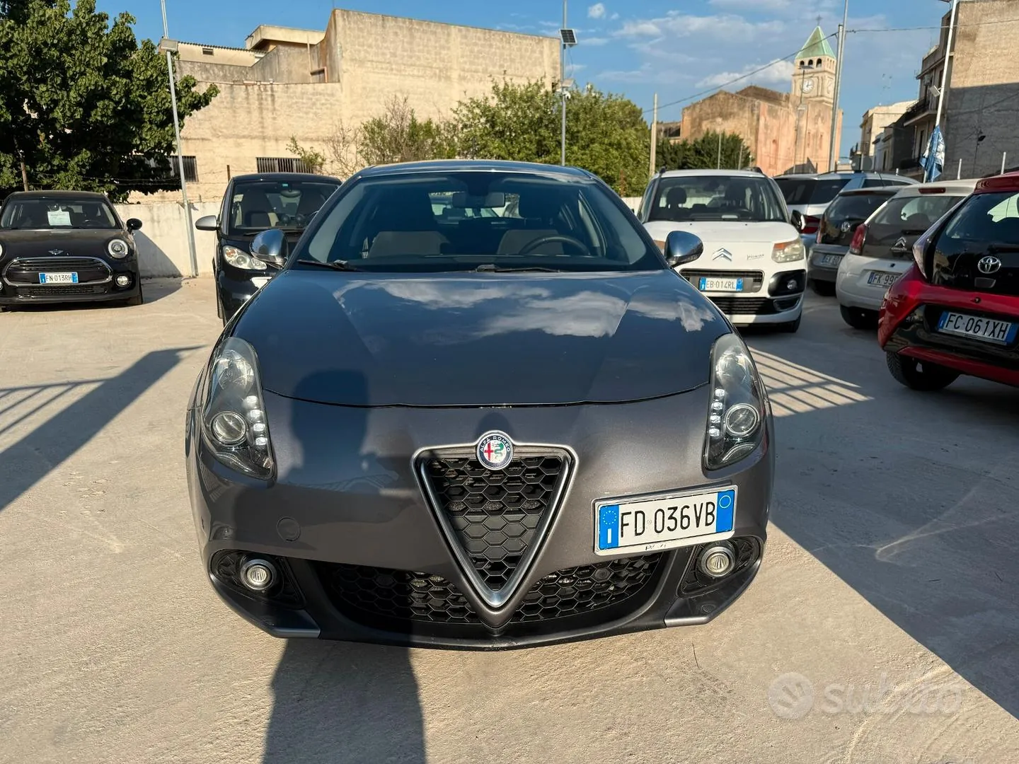 Alfa Romeo Giulietta 2016 photo 2