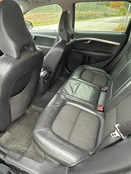 Volvo V70 2011 photo 4
