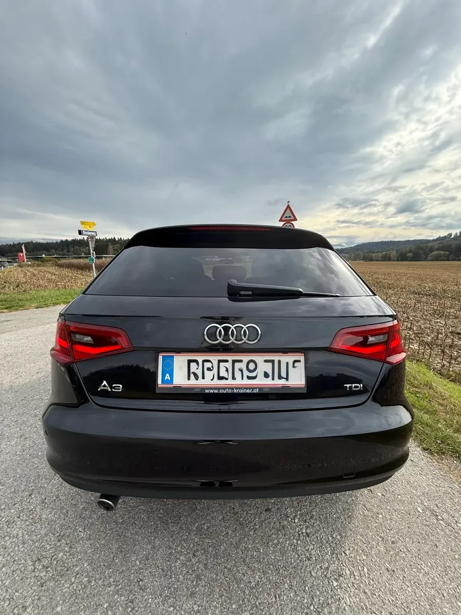 Audi A3 2013 photo 2