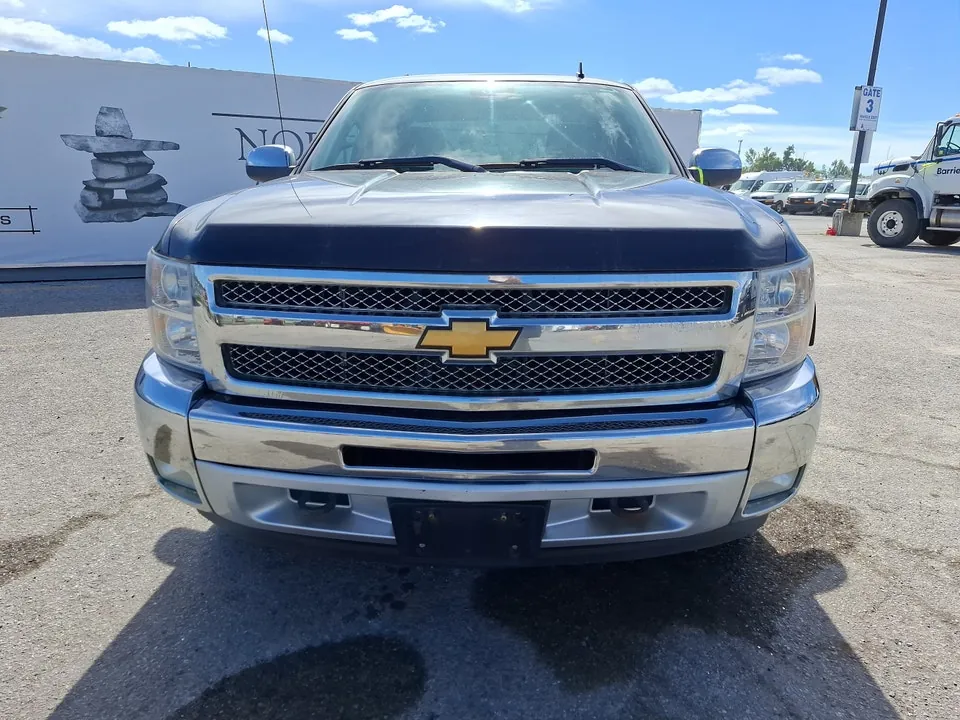 Chevrolet Silverado 1500 2013 photo 2